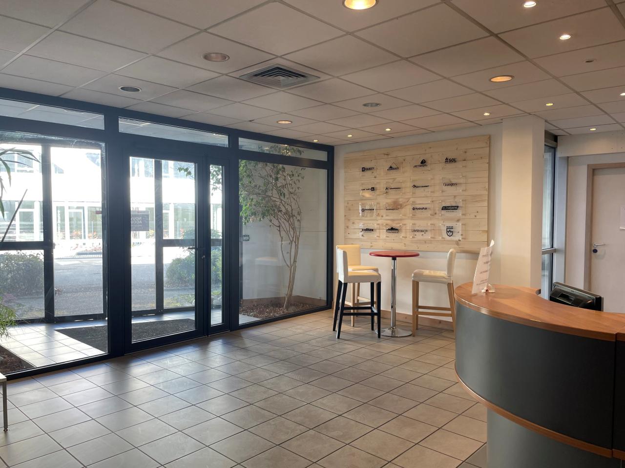 Bureau Annecy-le-Vieux 650m² Location bureau Annecy-le-Vieux Haute-Savoie OLBUR2531187 3